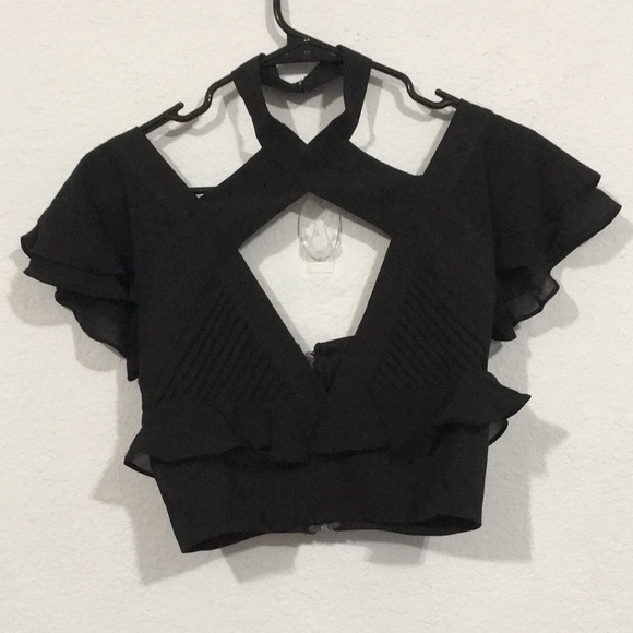 Nasty Gal Black Cropped Flutter Sleeve Top - Picture 1 of 6